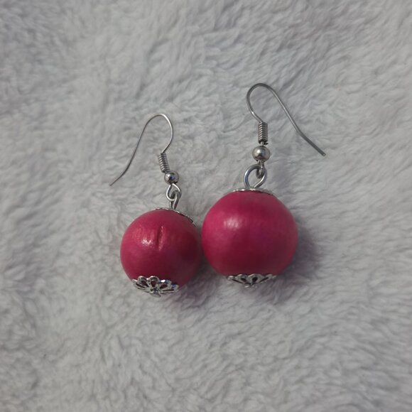 Pink Beaded Dangle Earrings - Picture 2 of 2